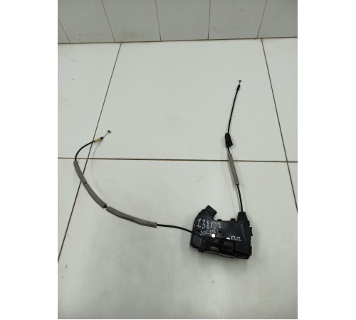 Замок двери передний правый