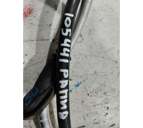 Трос стояночного тормоза правый