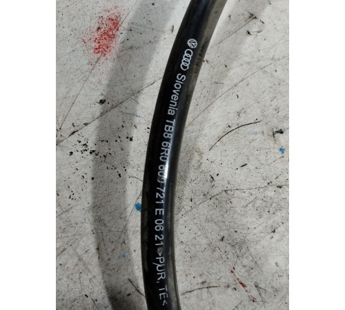 Трос стояночного тормоза правый