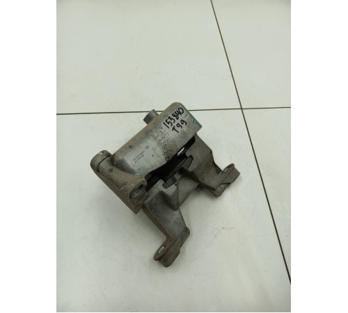 Опора двигателя правая