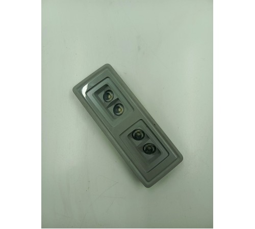 Плафон внутреннего освещения салона задний