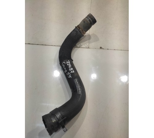 Патрубок системы охлаждения