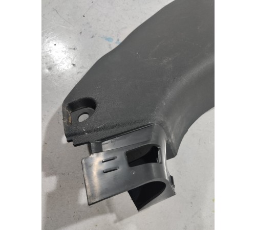 Обшивка стойки передняя правая нижняя