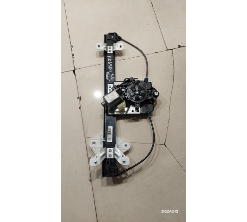 Стеклоподъемник (задний левый) в сборе с моторчиком