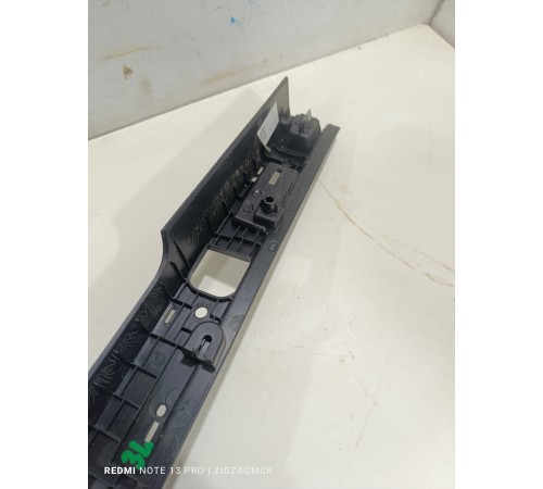 Накладка порога задняя левая