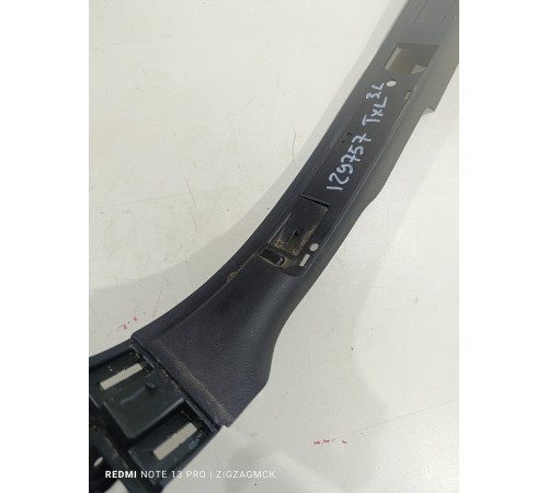 Накладка порога задняя левая