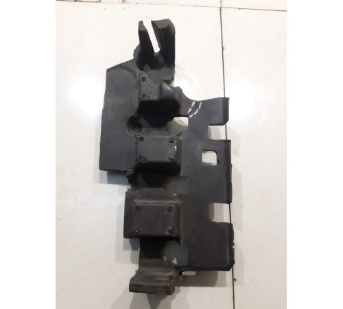 Пыльник двигателя