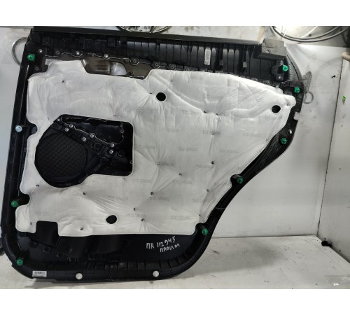 Обшивка двери задняя левая