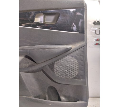 Обшивка двери задняя левая