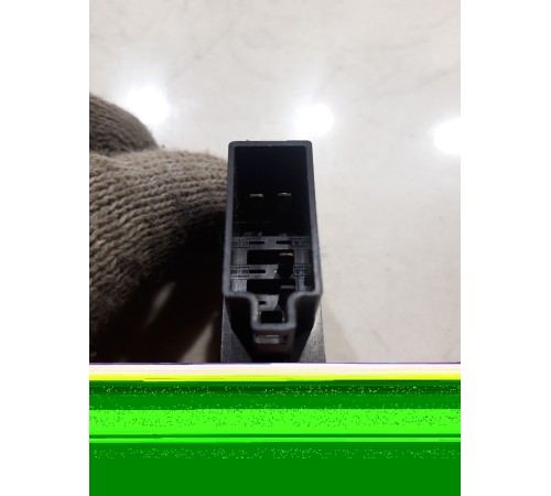 Кнопка поднятия ленивого моста при трогании