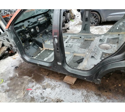 Порог со стойкой левый