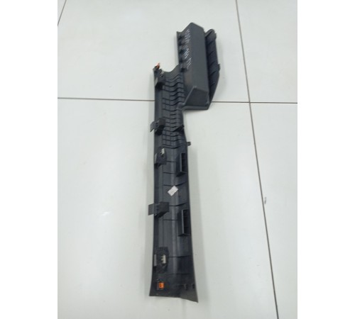 Накладка порога передняя левая