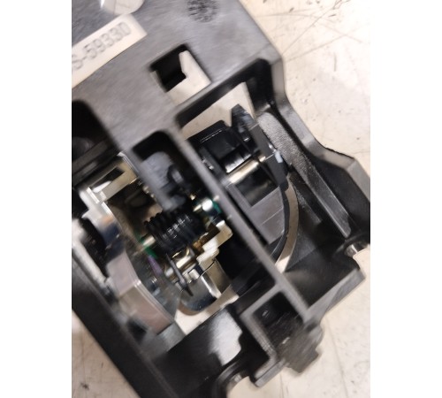 Ручка двери передняя левая внутренняя