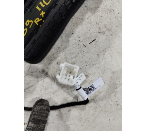 Дефлектор воздушный левый