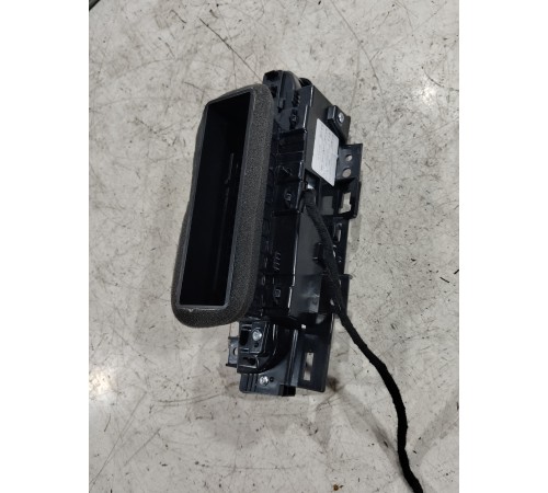 Дефлектор воздушный левый