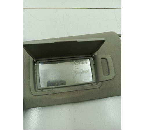 Козырек солнцезащитный левый