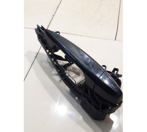 Ручка двери (задняя, правая, внешняя)