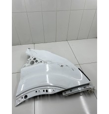 Крыло переднее правое