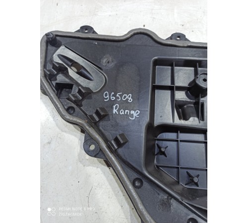 Панель двери задняя правая внутренняя