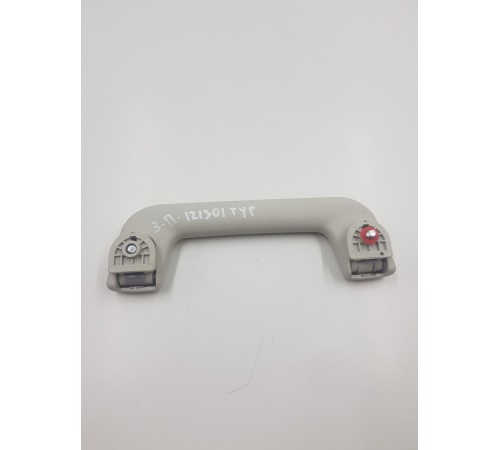 Ручка потолочная задняя правая