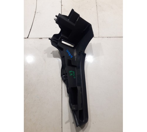 Держатель задней полки (правый)