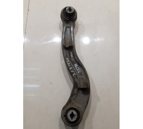 Рычаг подвески (задний, левый, верхний)