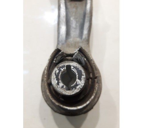 Рычаг подвески (задний, левый, верхний)