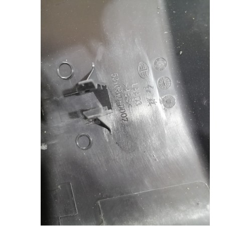 Накладка рулевой колонки верхняя