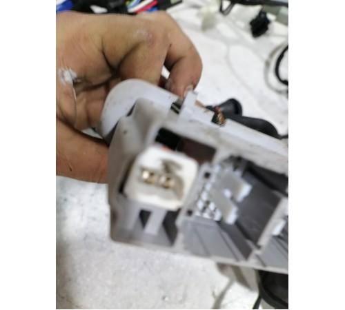 Электропроводка двери передняя правая