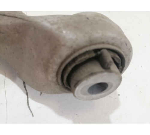 Рычаг подвески задний левый верхний