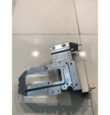 Кронштейн блоков багажника (левый)