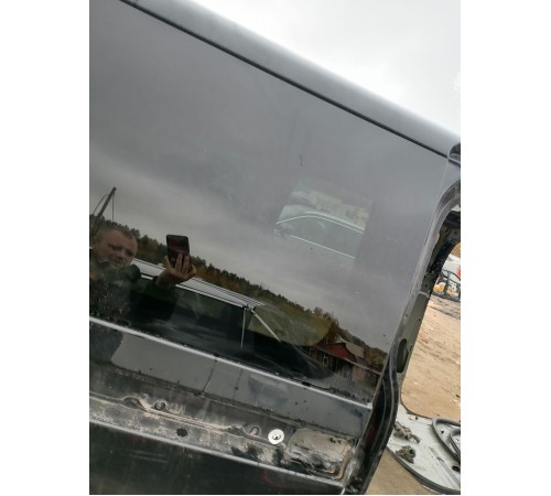 Глухое стекло заднее правое