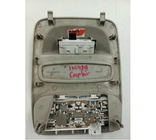 Плафон внутреннего освещения передний