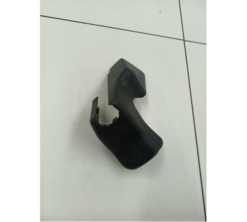 Накладка сиденья передняя левая