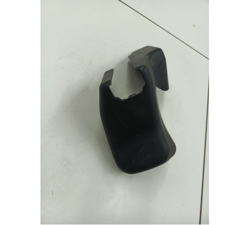 Накладка сиденья передняя левая