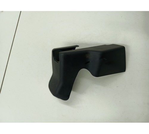 Накладка сиденья передняя левая