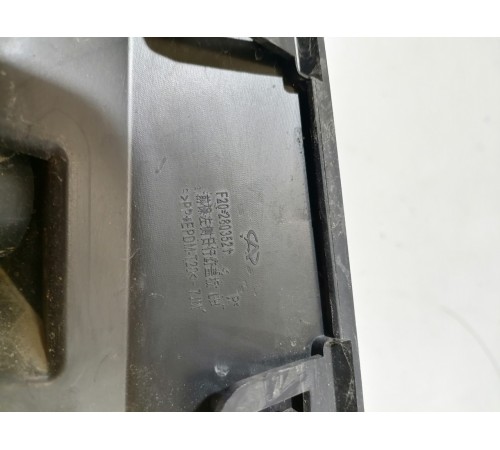 Накладка переднего бампера правая под ПТФ