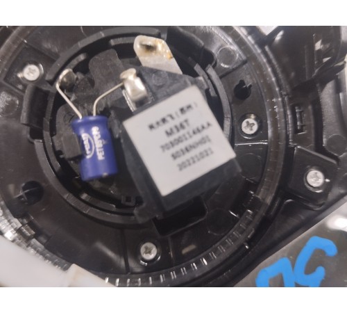 Накладка обшивки двери задняя левая с динамиков