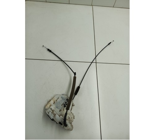 Замок двери передний правый