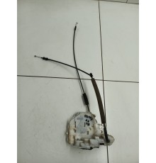 Замок двери передний правый