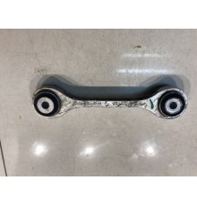 Стойка переднего стабилизатора