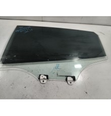 Стекло двери заднее левое
