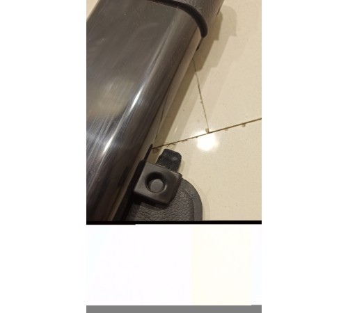 Шторка багажника