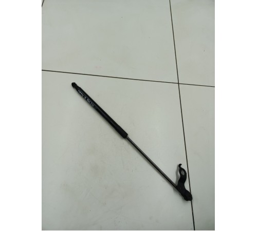 Амортизатор капота правый