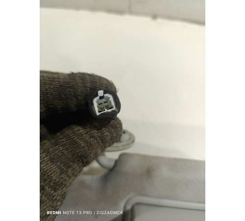 Козырек солнцезащитный левый с подсветкой