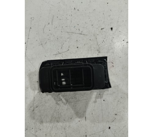 Воздушный дефлектор левый