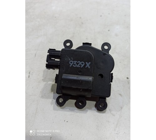 Моторчик привода заслонок отопителя