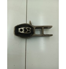 Опора двигателя задняя