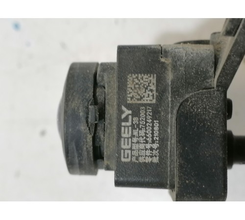 Камера переднего вида