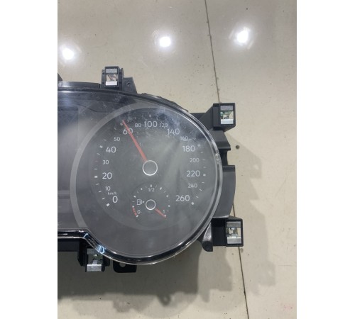 Панель приборов